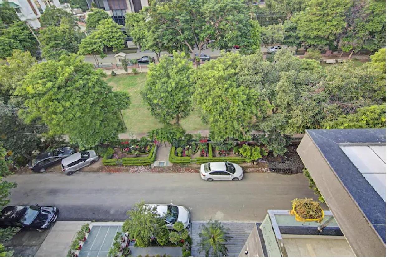 Nuab House - Near Fortis, Max, Medanta, Paras Hospitals And Huda Metro 구르가온 외부 사진