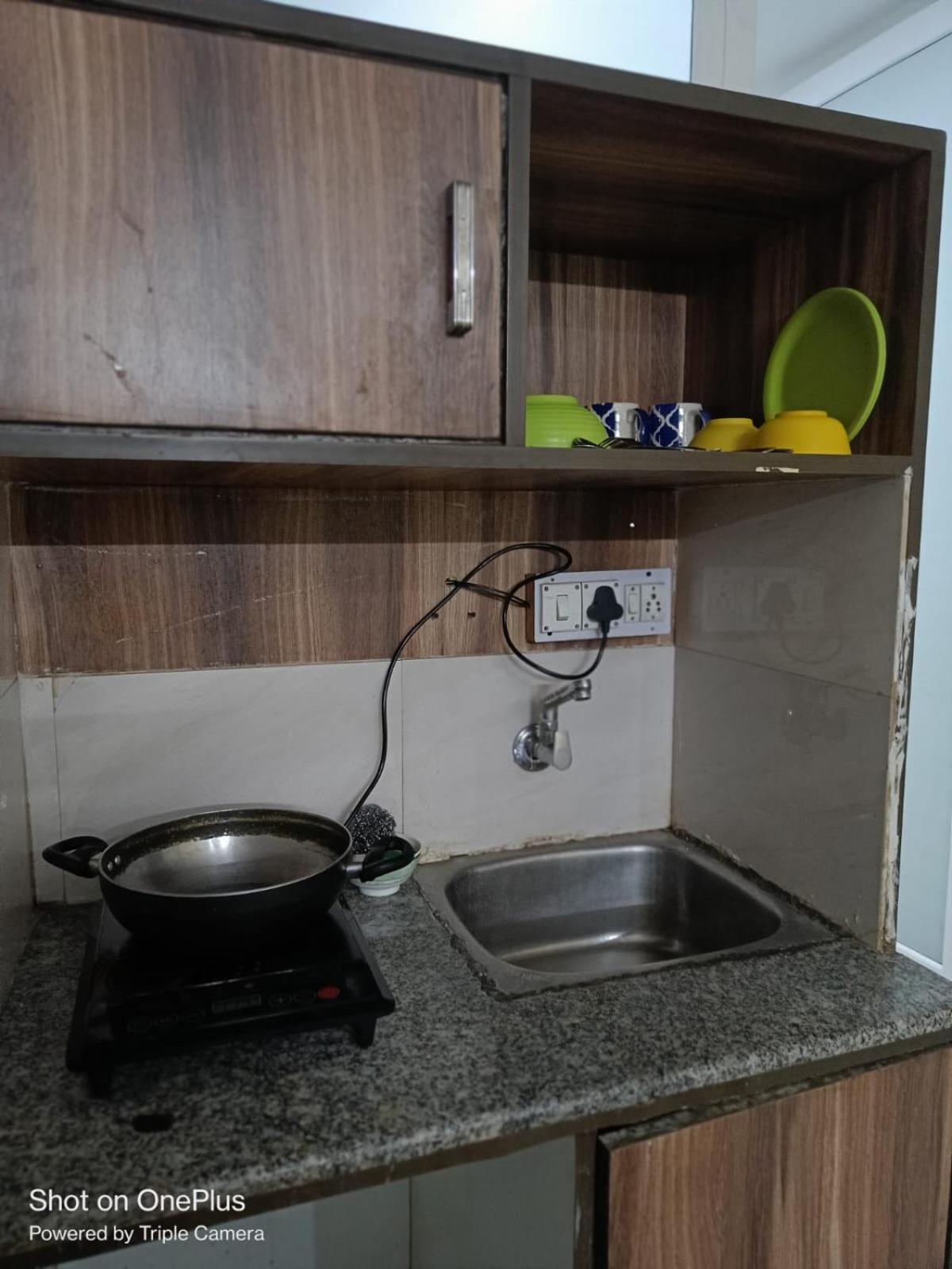 Nuab House - Near Fortis, Max, Medanta, Paras Hospitals And Huda Metro 구르가온 외부 사진